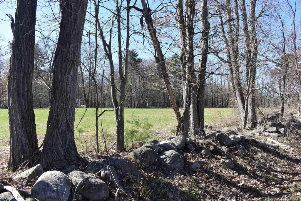 100 Mack Hill Road Amherst NH 03031
