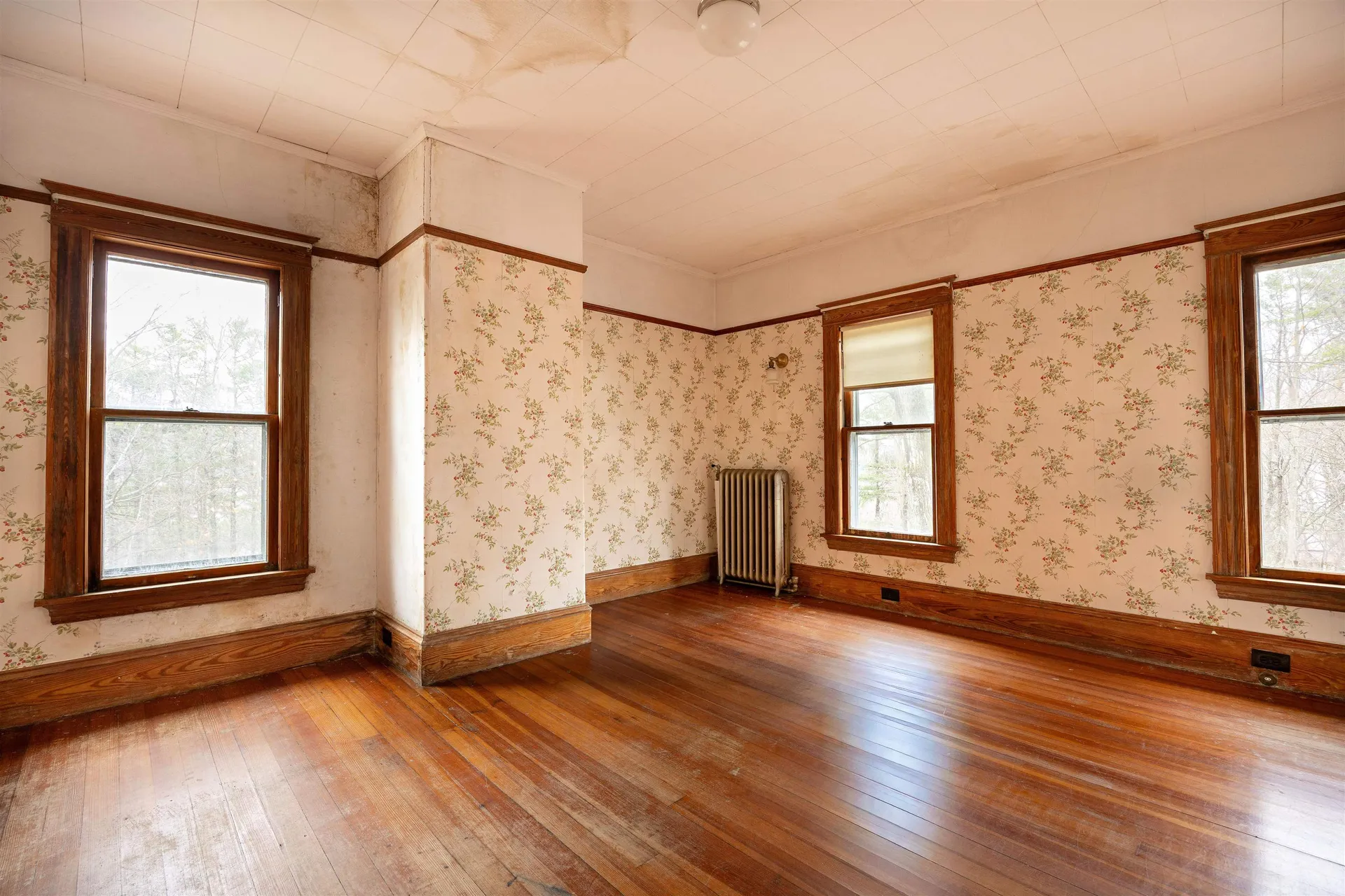 37 Edgehill Road St. Johnsbury VT 05819