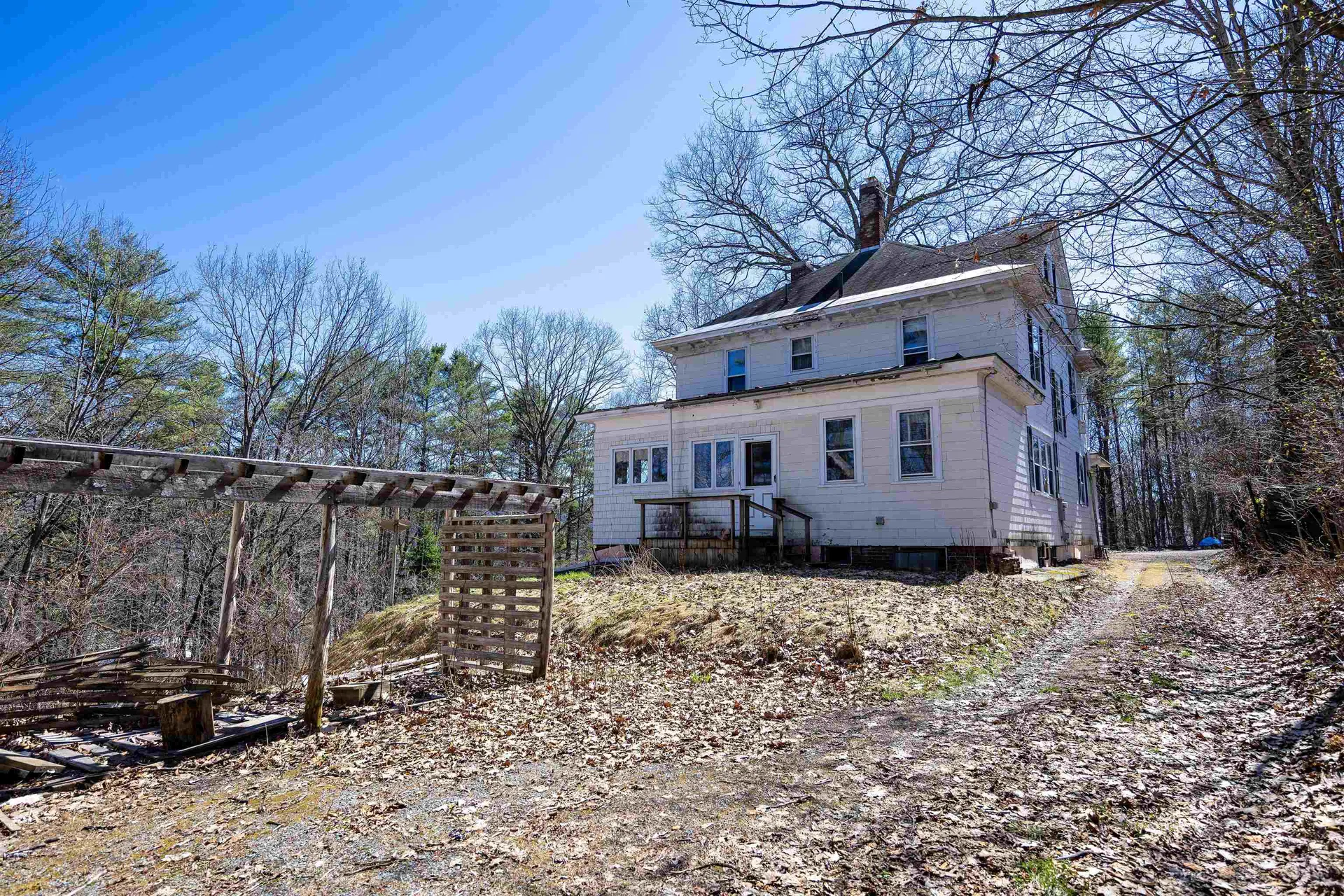 37 Edgehill Road St. Johnsbury VT 05819