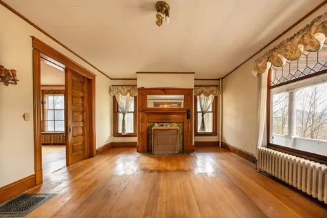 37 Edgehill Road St. Johnsbury VT 05819