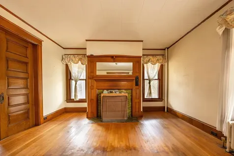 37 Edgehill Road St. Johnsbury VT 05819