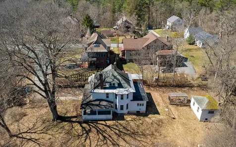 37 Edgehill Road St. Johnsbury VT 05819