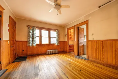 37 Edgehill Road St. Johnsbury VT 05819