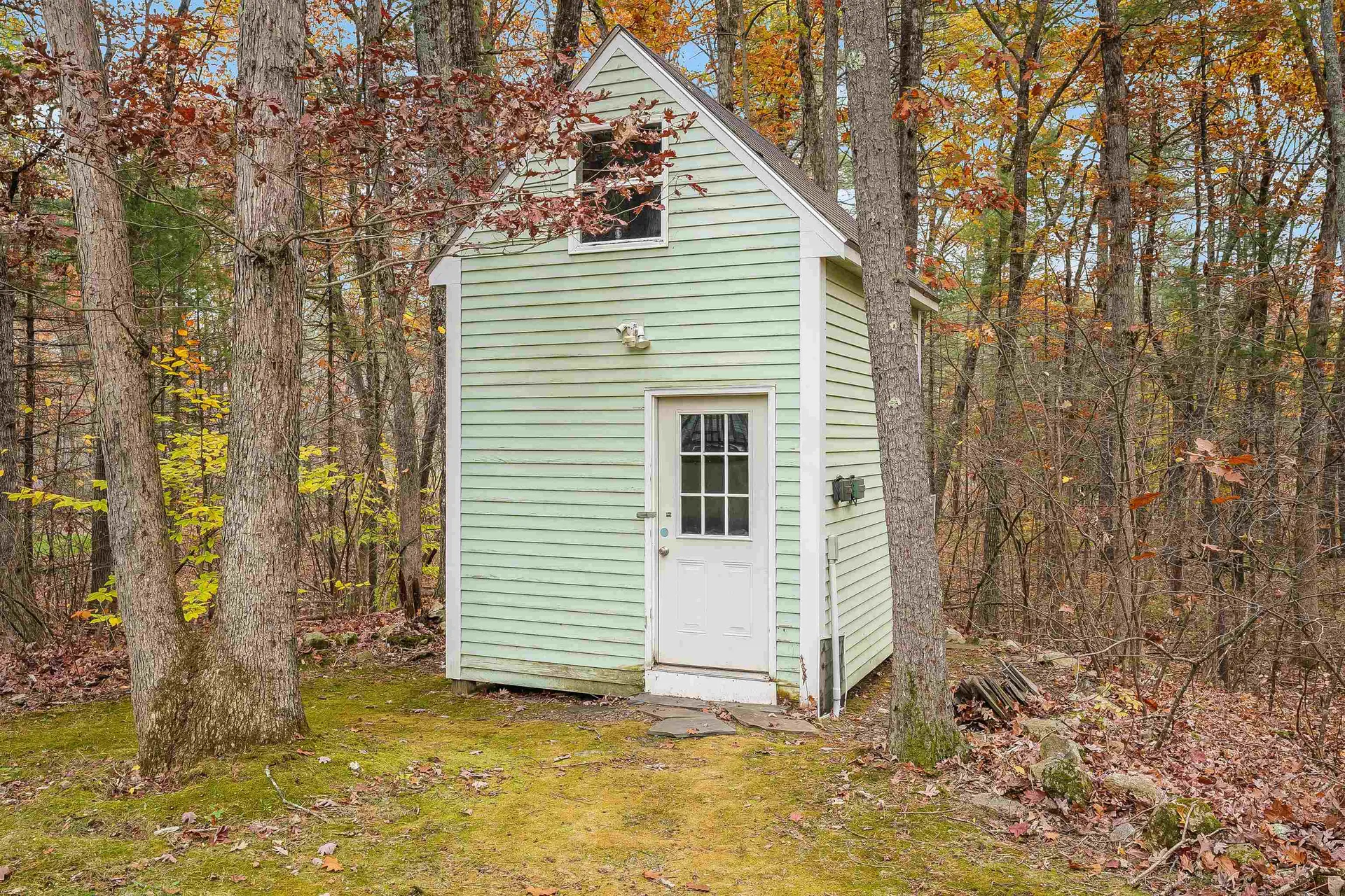 19 Baboosic Lake Road Amherst NH 03031