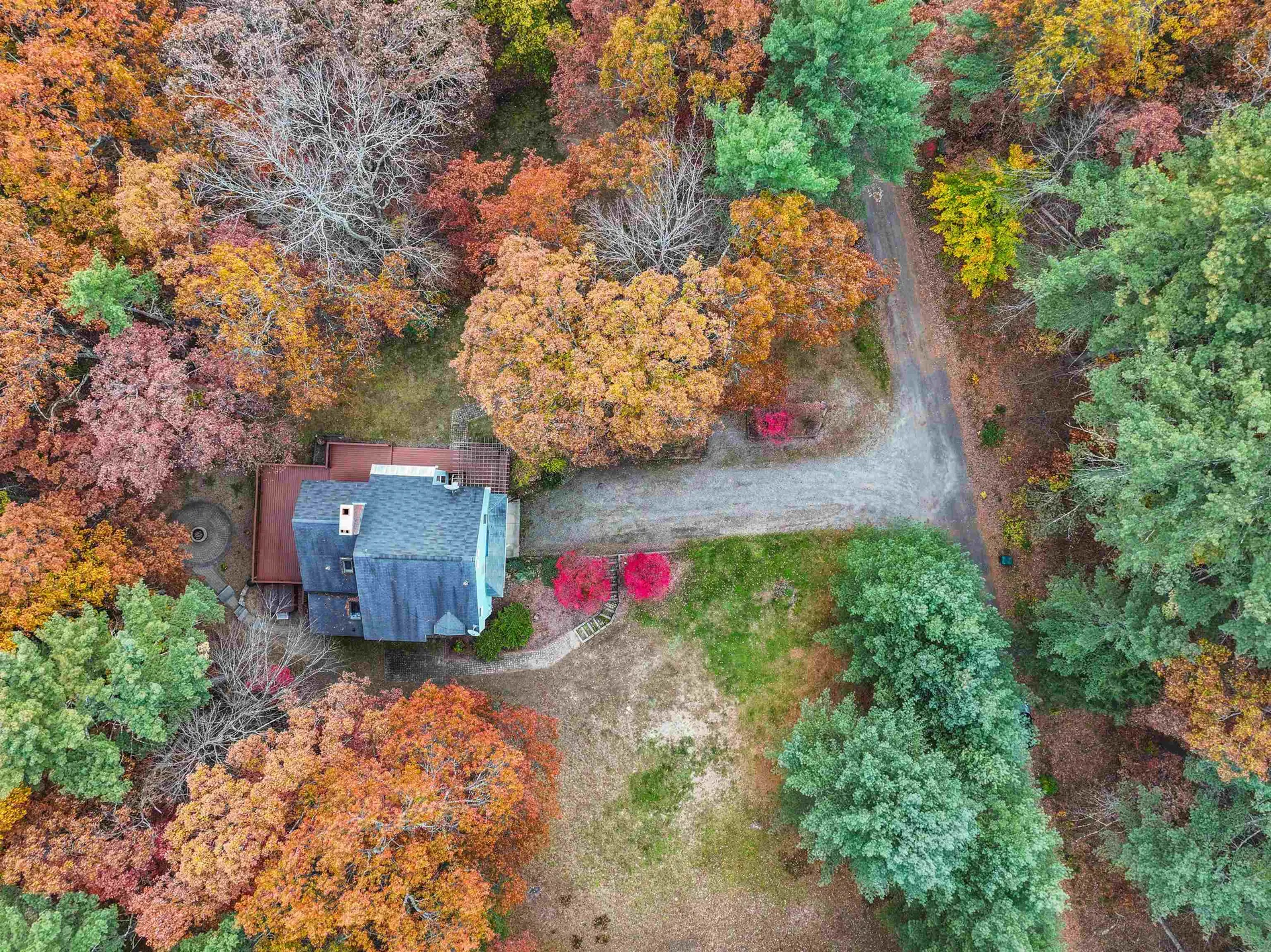19 Baboosic Lake Road Amherst NH 03031