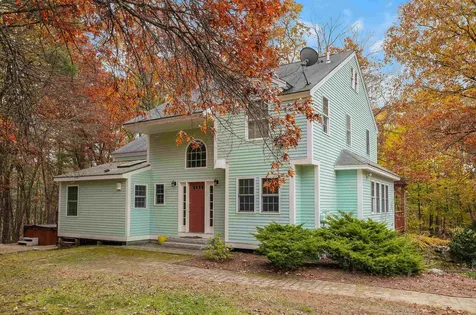 19 Baboosic Lake Road Amherst NH 03031