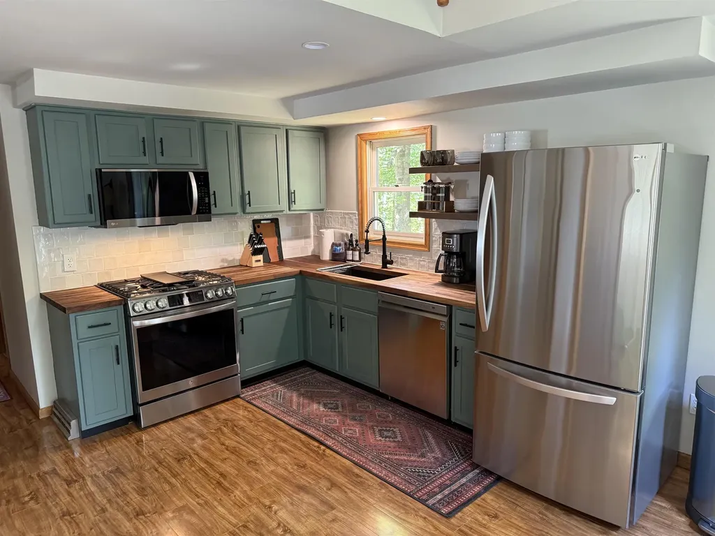 547 Williams Road Chester VT 05143