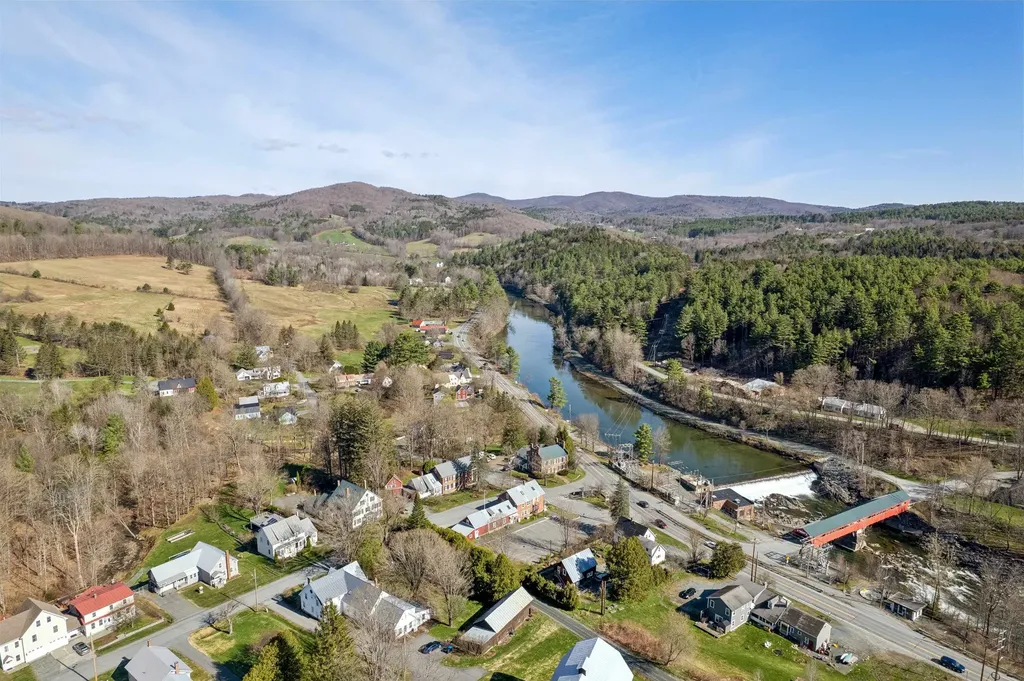 88 Happy Valley Road Woodstock VT 05091