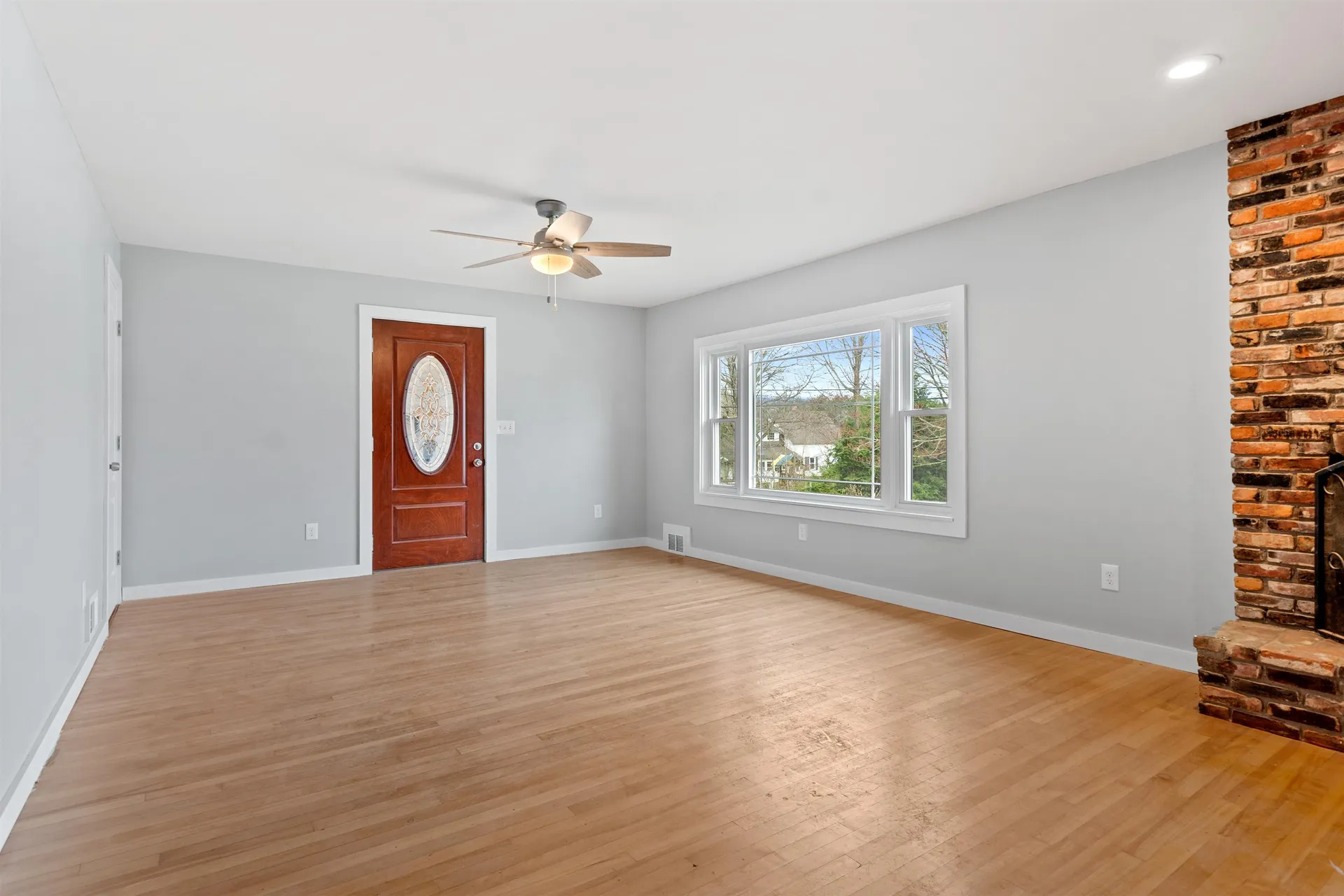 4 Laplante Avenue Claremont NH 03743