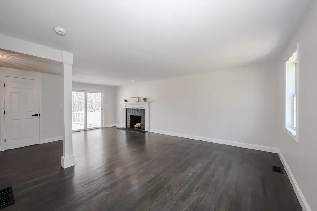 61 Etta Lane Weare NH 03281