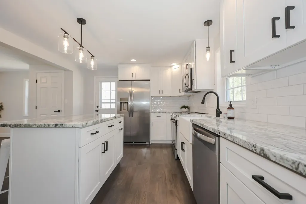 61 Etta Lane Weare NH 03281