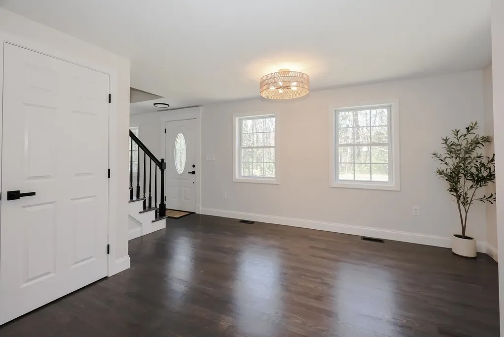 61 Etta Lane Weare NH 03281
