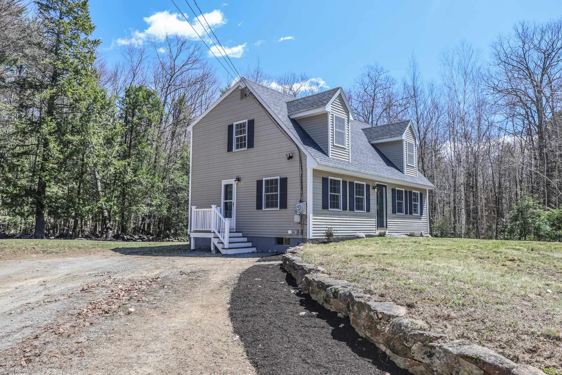 61 Etta Lane Weare NH 03281