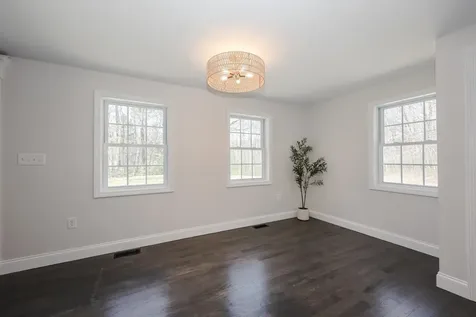 61 Etta Lane Weare NH 03281