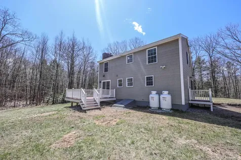 61 Etta Lane Weare NH 03281