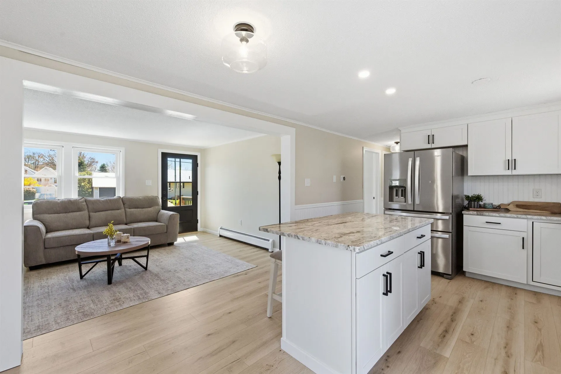 18 Massachusetts Avenue Laconia NH 03246