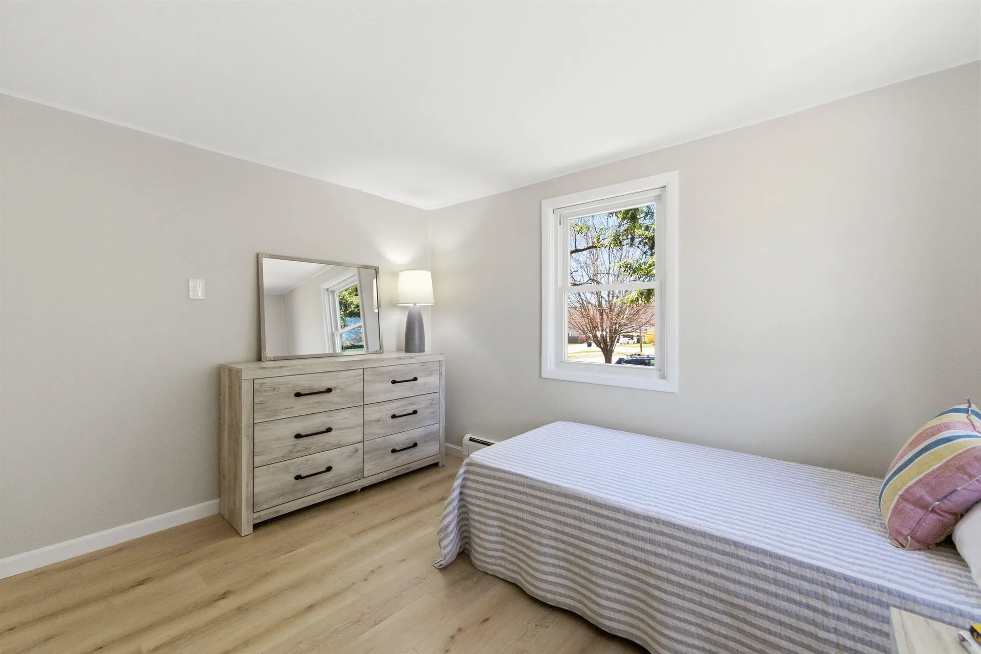 18 Massachusetts Avenue Laconia NH 03246