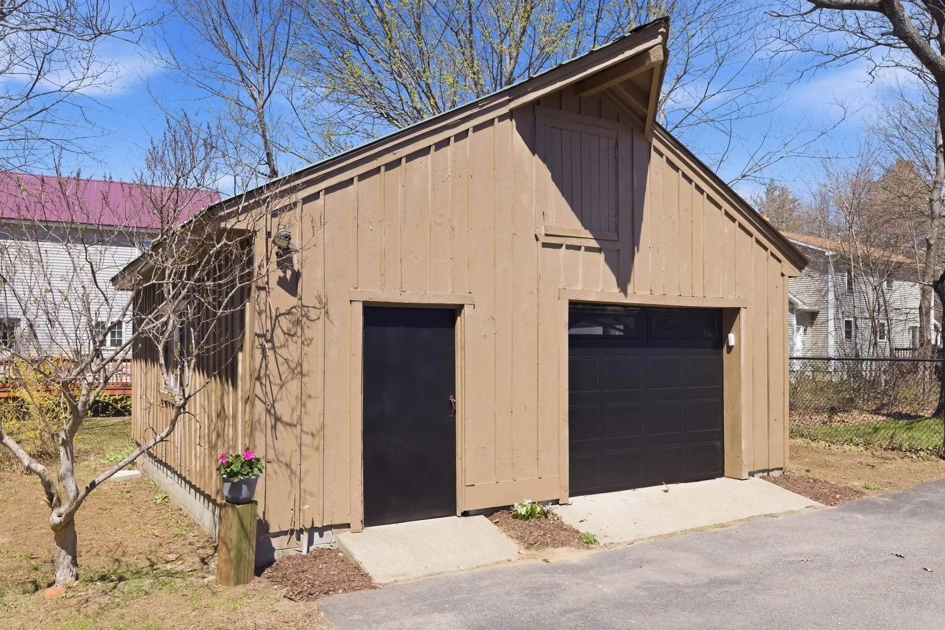 18 Massachusetts Avenue Laconia NH 03246