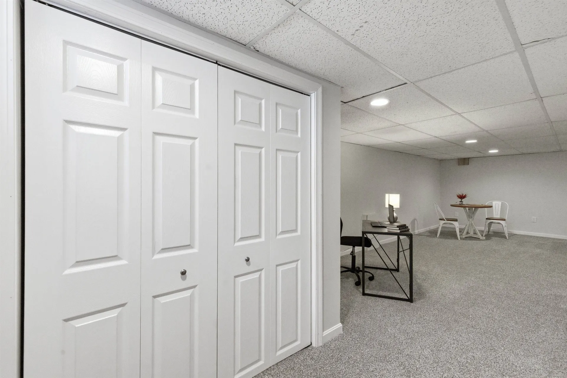 18 Massachusetts Avenue Laconia NH 03246