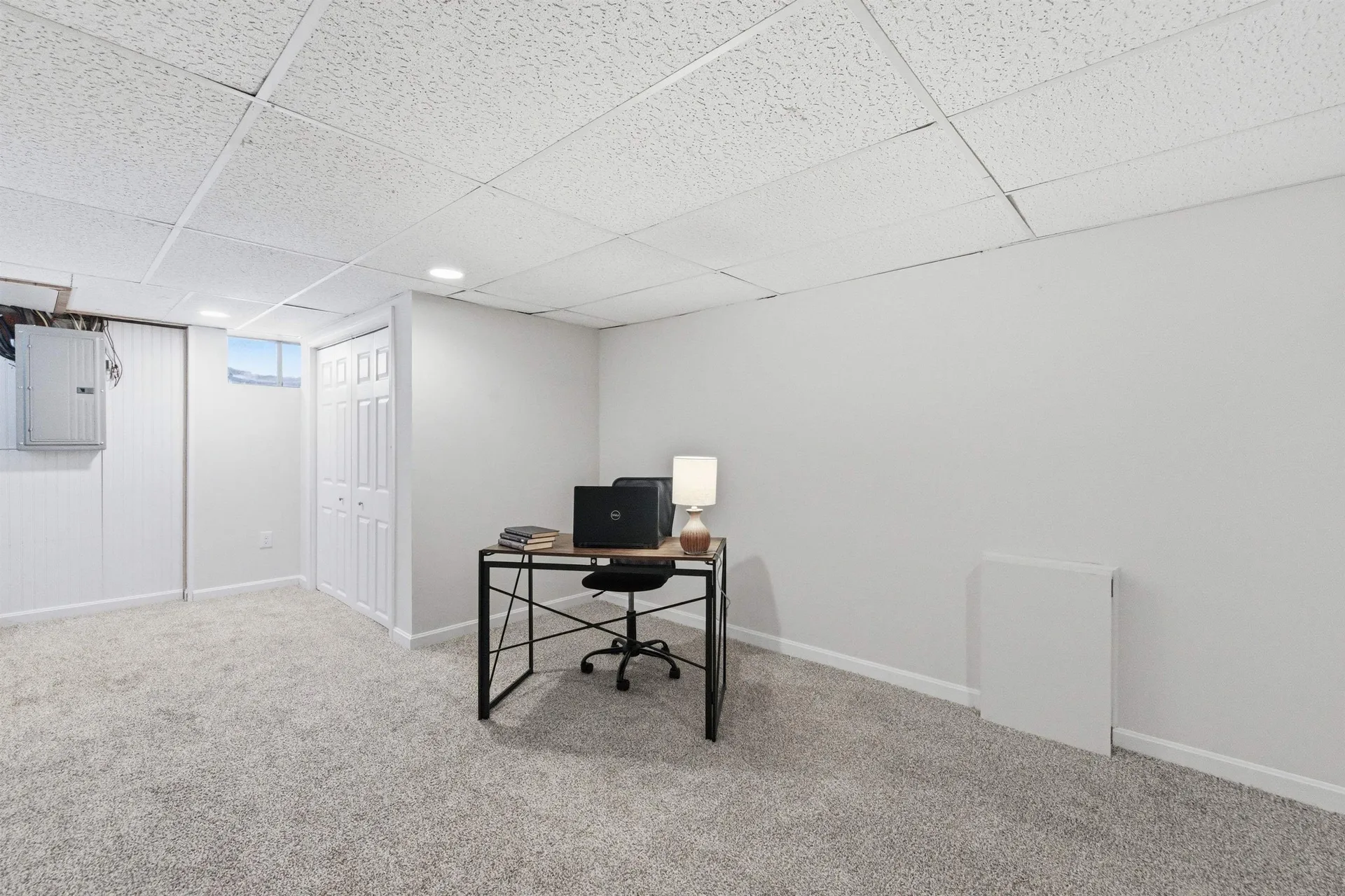 18 Massachusetts Avenue Laconia NH 03246