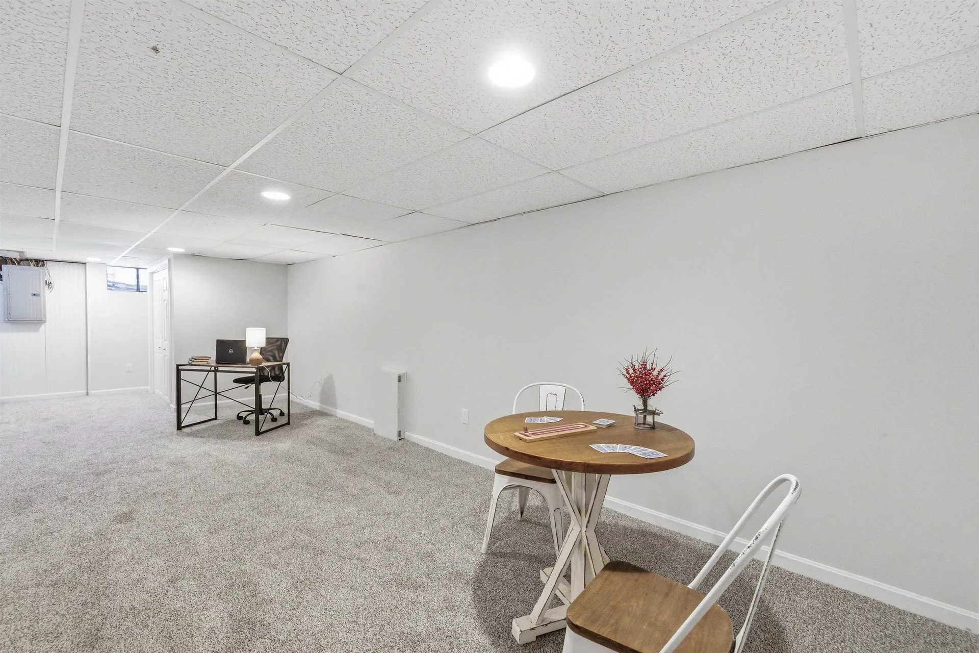 18 Massachusetts Avenue Laconia NH 03246