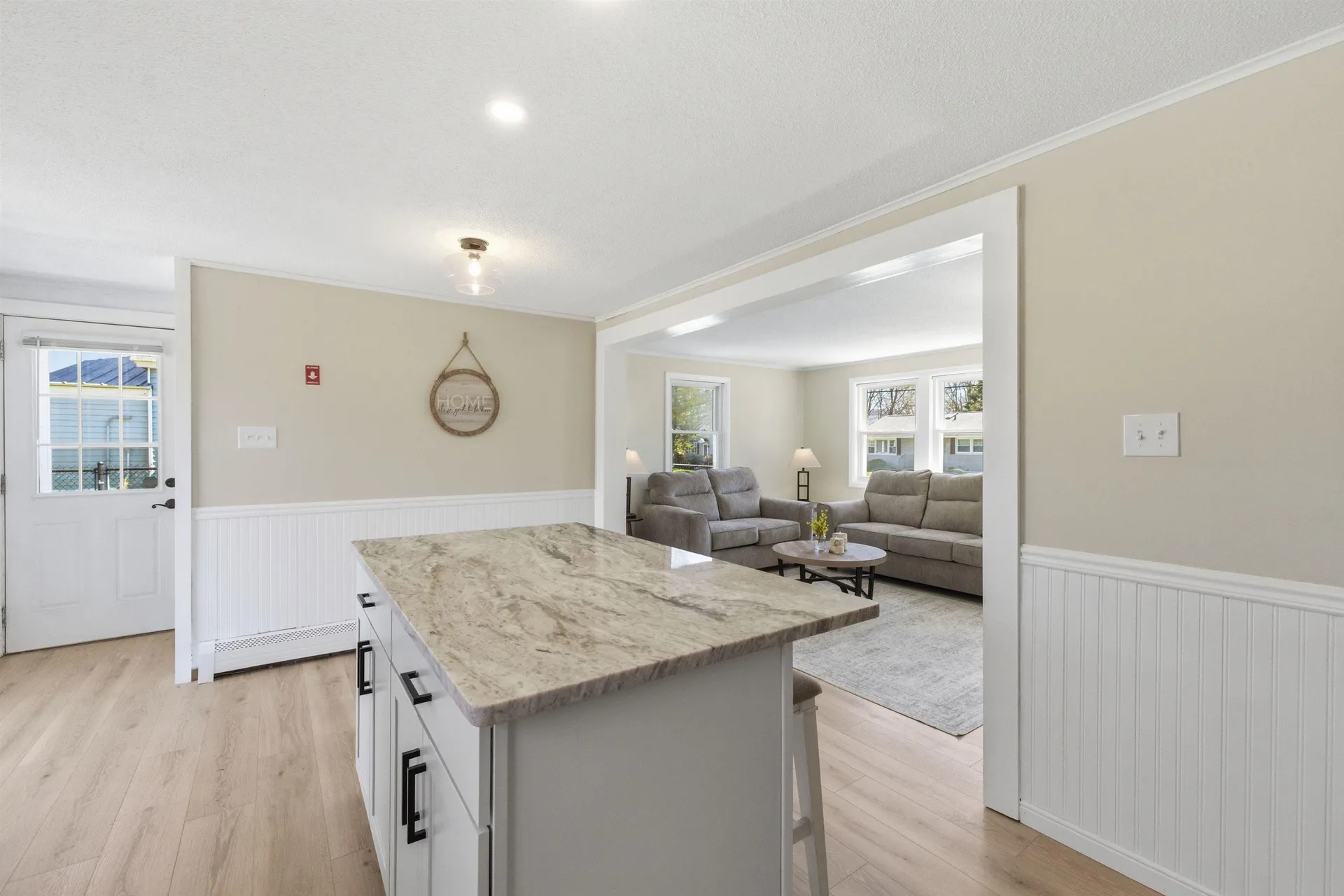 18 Massachusetts Avenue Laconia NH 03246