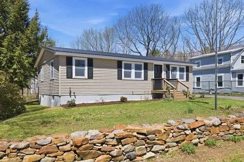 18 Massachusetts Avenue Laconia NH 03246