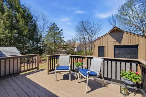 18 Massachusetts Avenue Laconia NH 03246