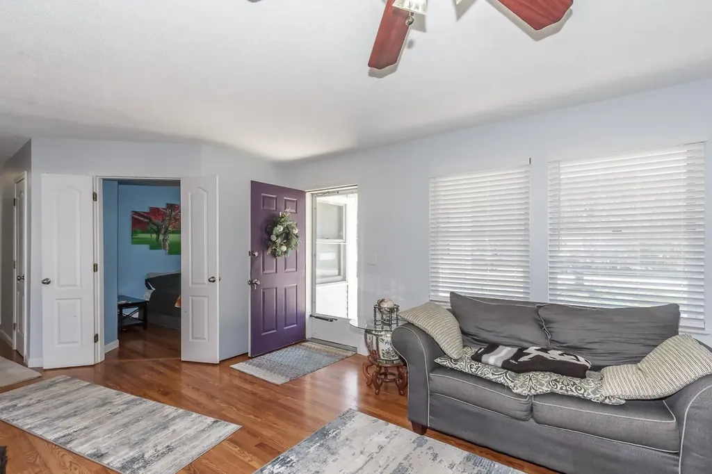 27 Primrose Lane Concord NH 03303