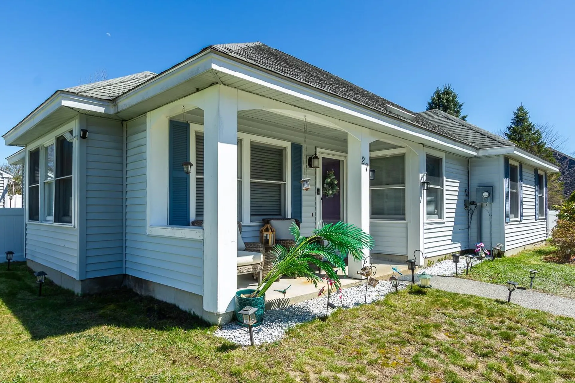 27 Primrose Lane Concord NH 03303