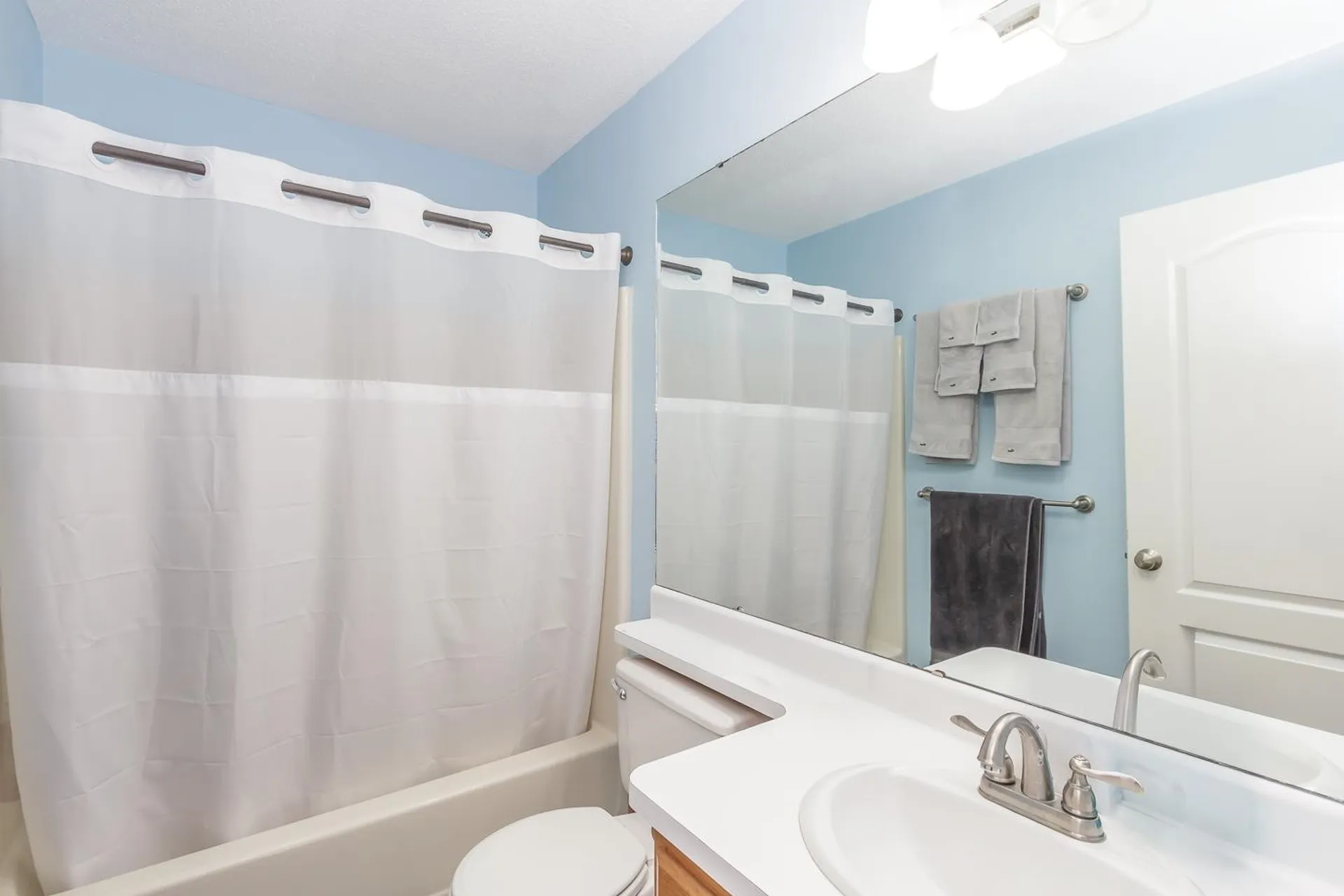 27 Primrose Lane Concord NH 03303