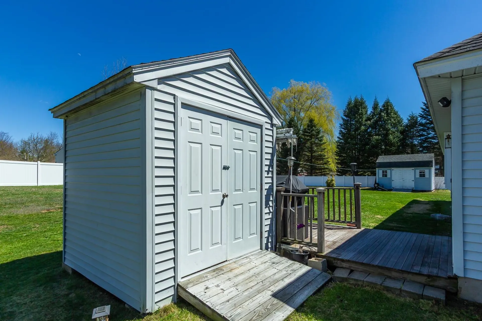 27 Primrose Lane Concord NH 03303