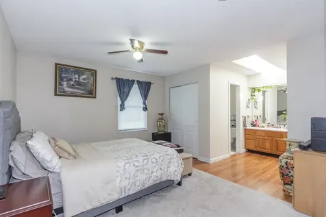 27 Primrose Lane Concord NH 03303