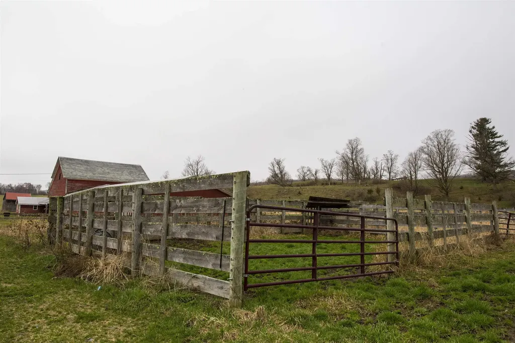 557 Pleasant Valley Road Benson VT 05743