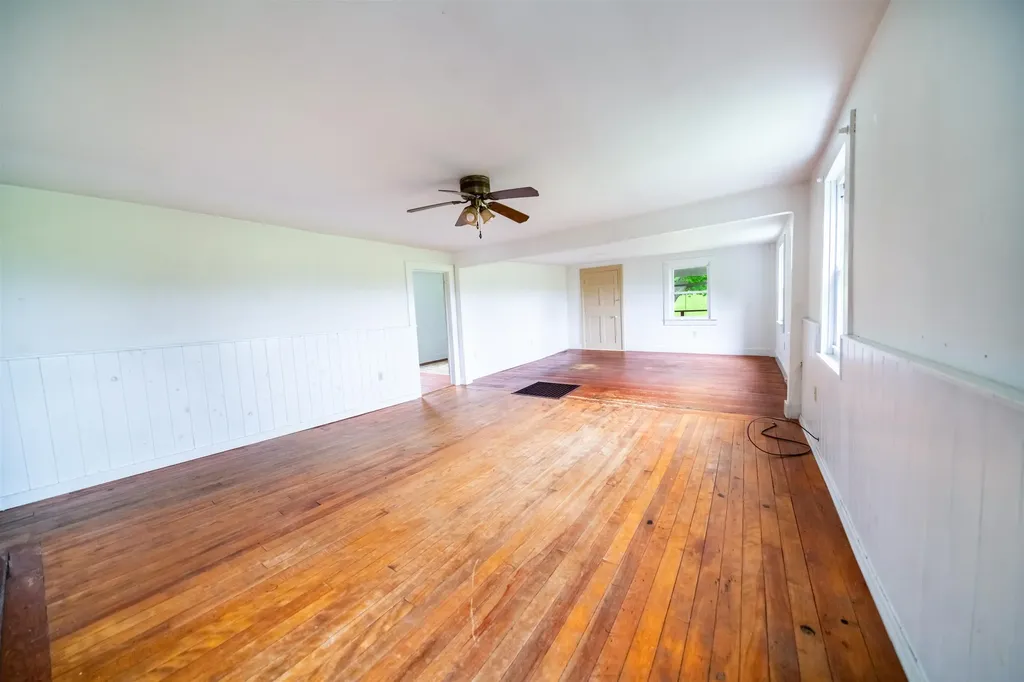 557 Pleasant Valley Road Benson VT 05743