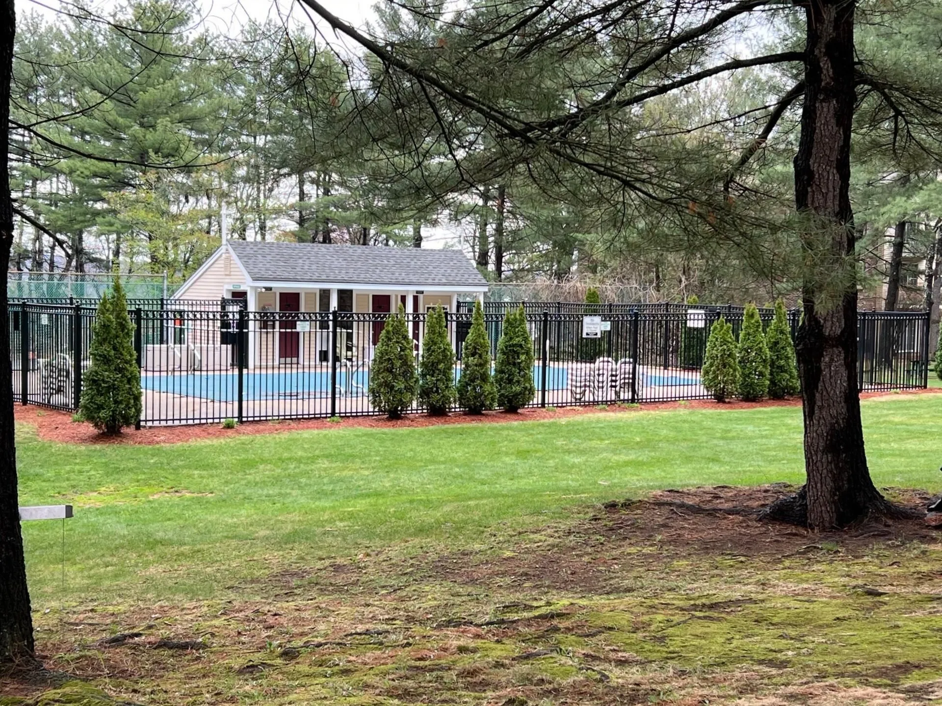 5 Autumn Leaf Drive Nashua NH 03060