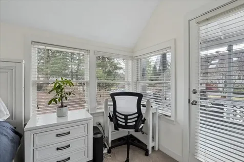 38 Green Heron Lane Nashua NH 03062