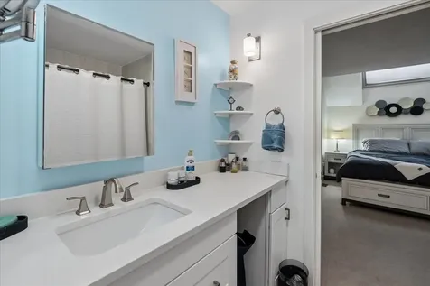 38 Green Heron Lane Nashua NH 03062