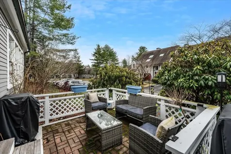 38 Green Heron Lane Nashua NH 03062