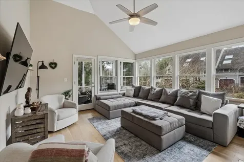 38 Green Heron Lane Nashua NH 03062