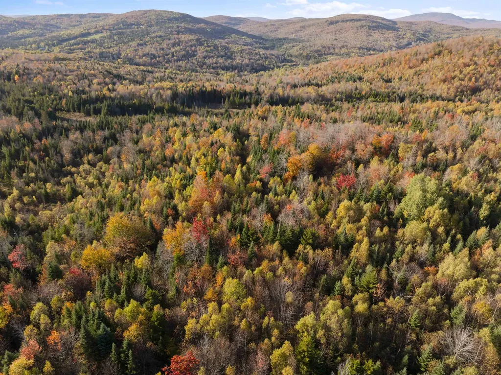 - Kemp Hill Road Canaan VT 05903