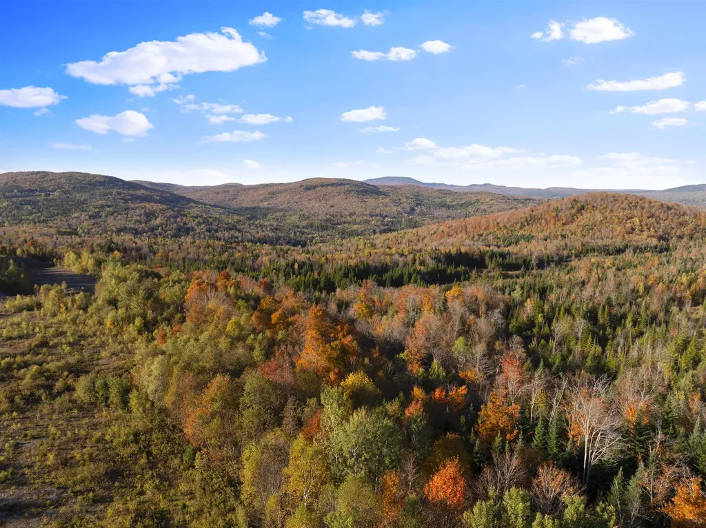 - Kemp Hill Road Canaan VT 05903