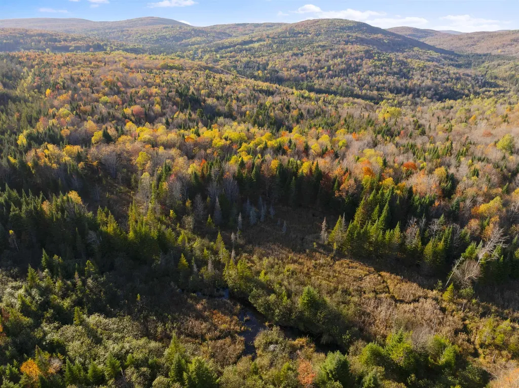 - Kemp Hill Road Canaan VT 05903