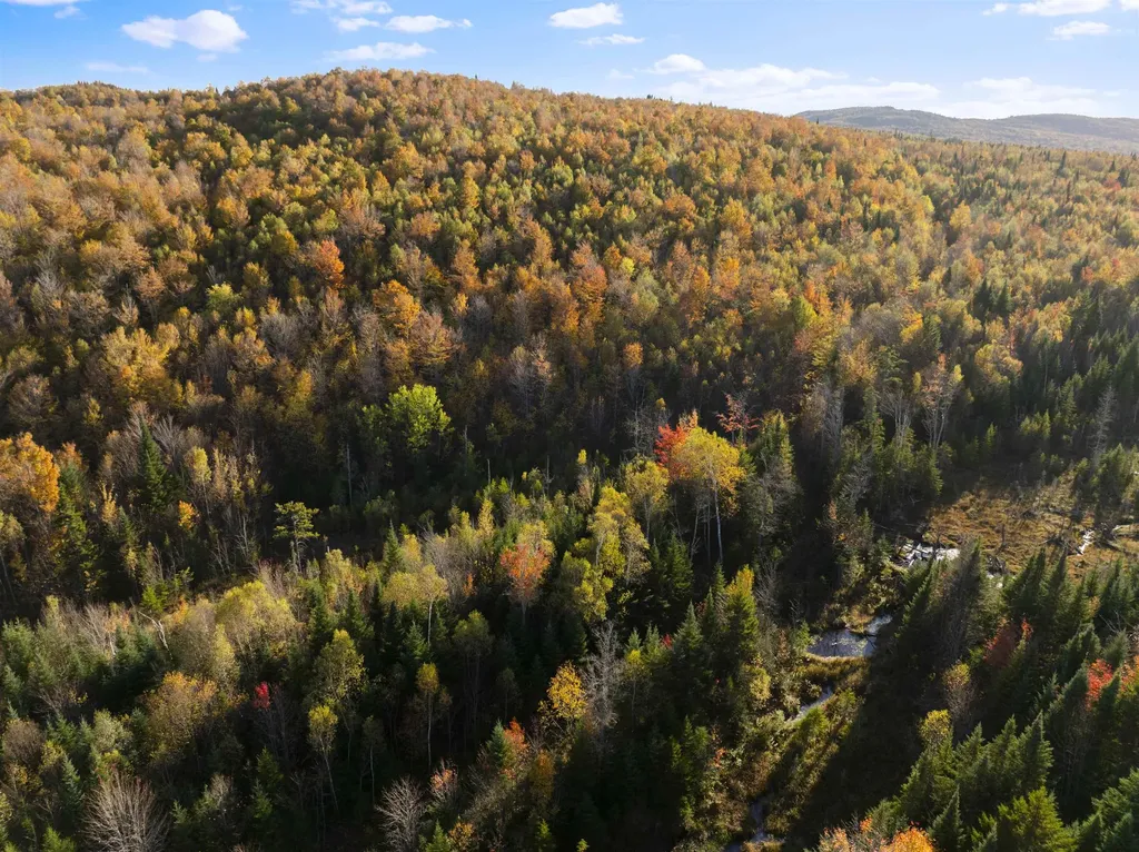 - Kemp Hill Road Canaan VT 05903