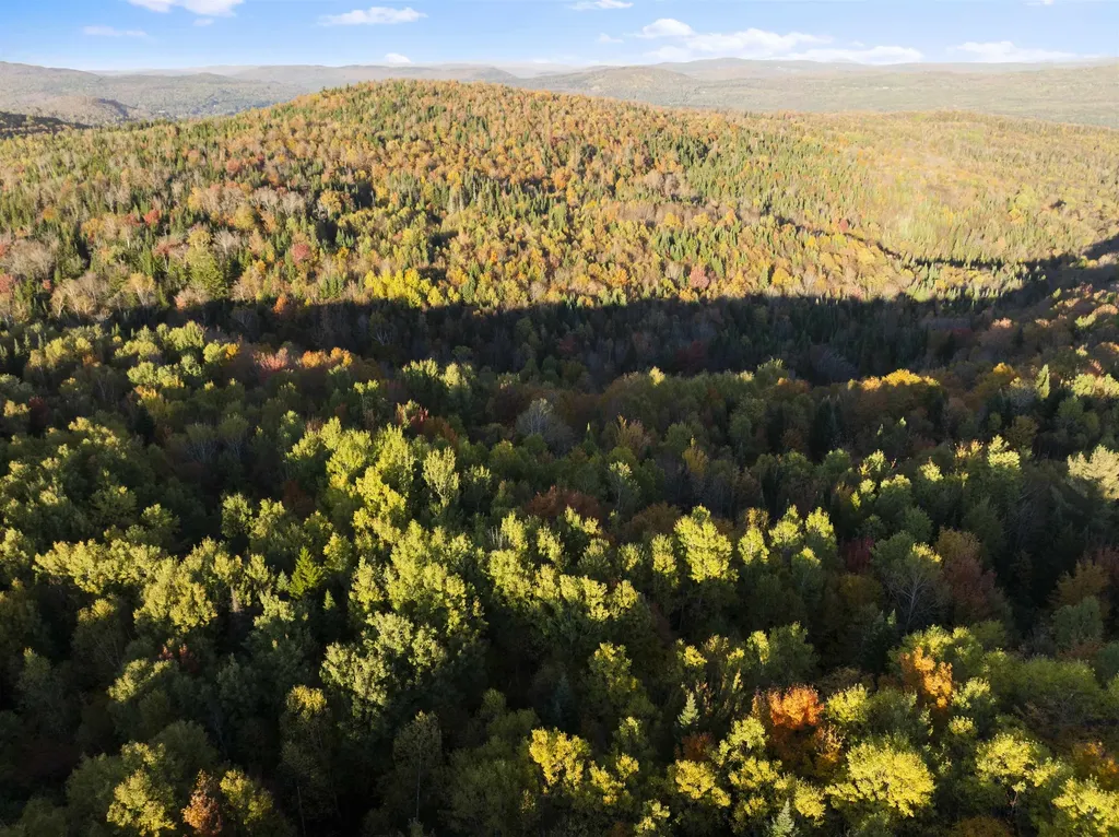 - Kemp Hill Road Canaan VT 05903
