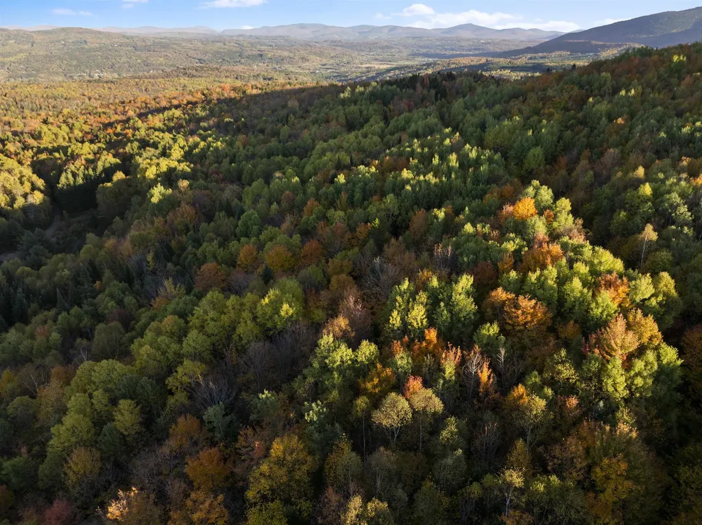 - Kemp Hill Road Canaan VT 05903