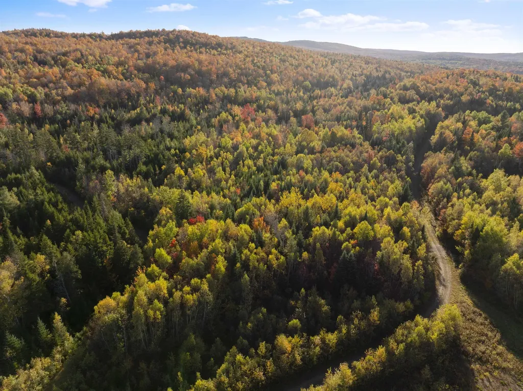 - Kemp Hill Road Canaan VT 05903