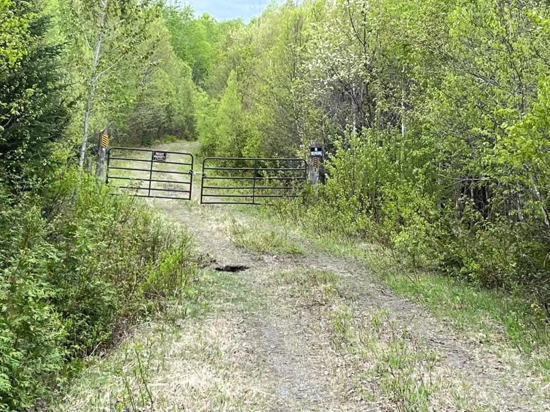 - Kemp Hill Road Canaan VT 05903