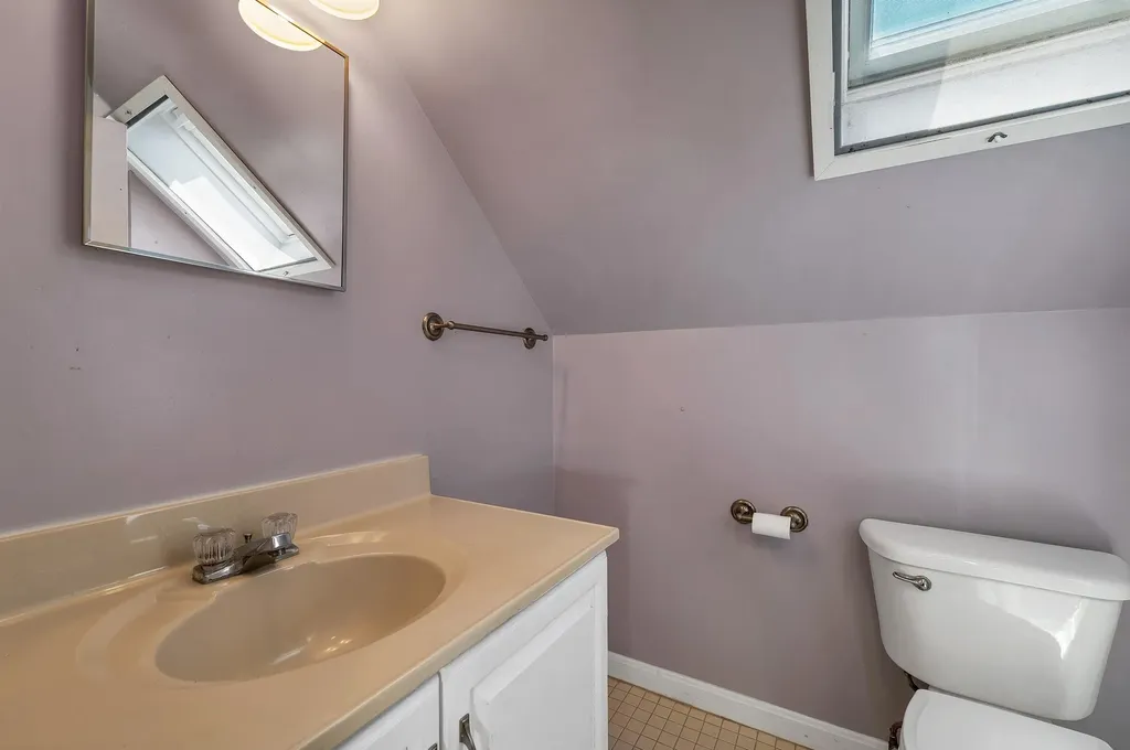 6 Marilyn Drive Belmont NH 03220