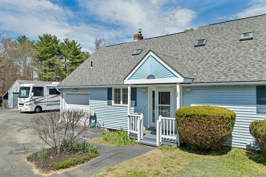 6 Marilyn Drive Belmont NH 03220